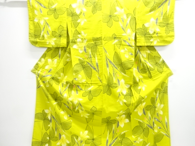 JAPANESE KIMONO / YUKATA / FLOWER & BUTTERFLY